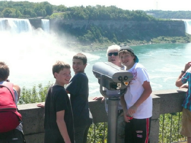 Niagara_Falls_2011_12.JPG